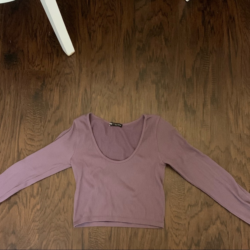 ZARA PURPLE CROP TOP☂️